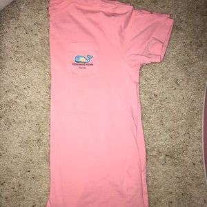 Vineyard Vines pink FL t-shirt